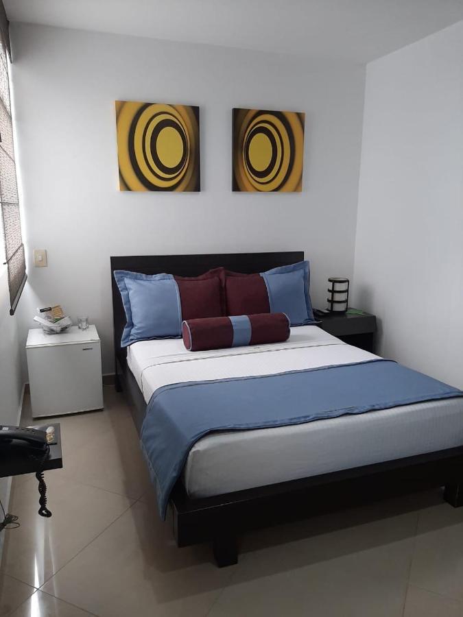 Hotel Medellin Gold מראה חיצוני תמונה