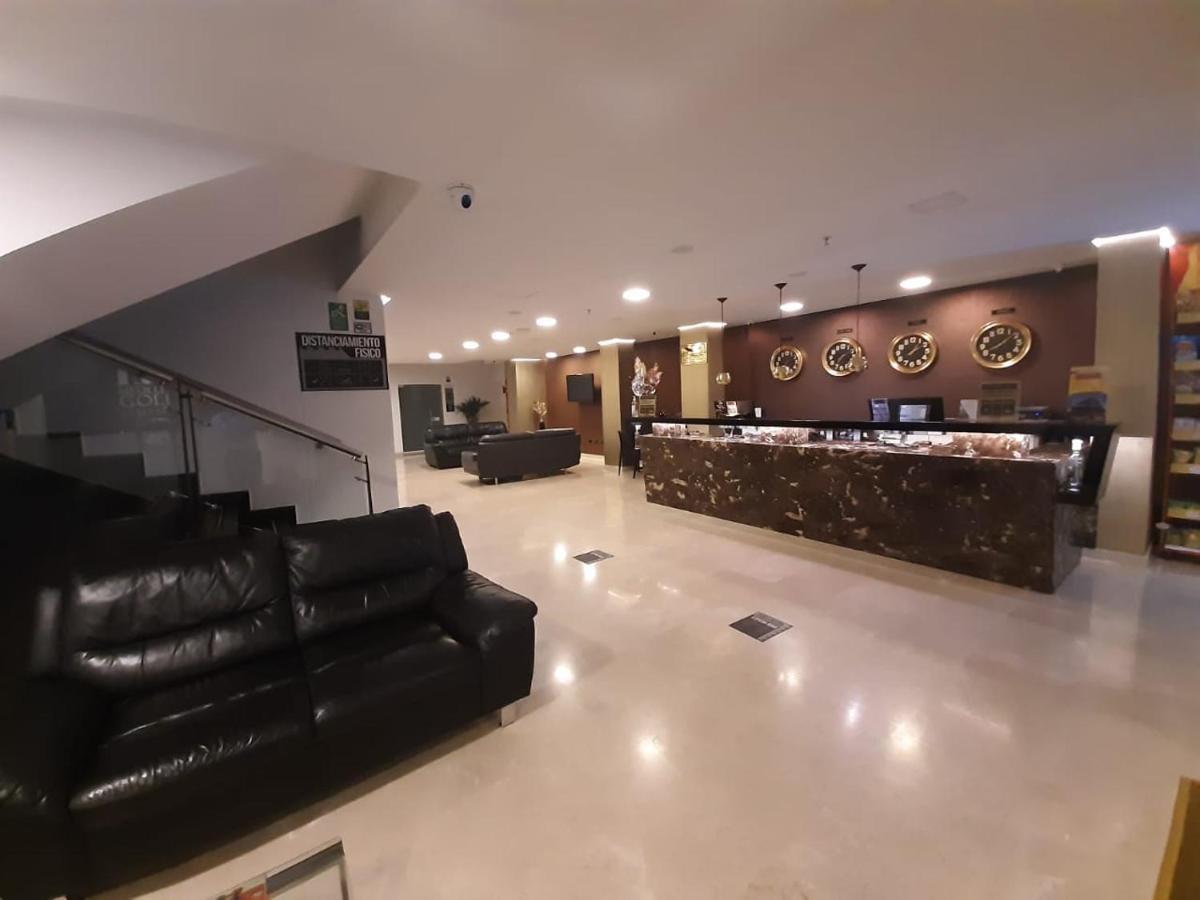 Hotel Medellin Gold מראה חיצוני תמונה