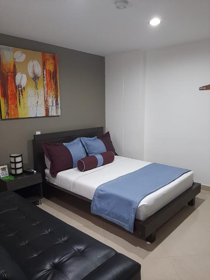 Hotel Medellin Gold מראה חיצוני תמונה