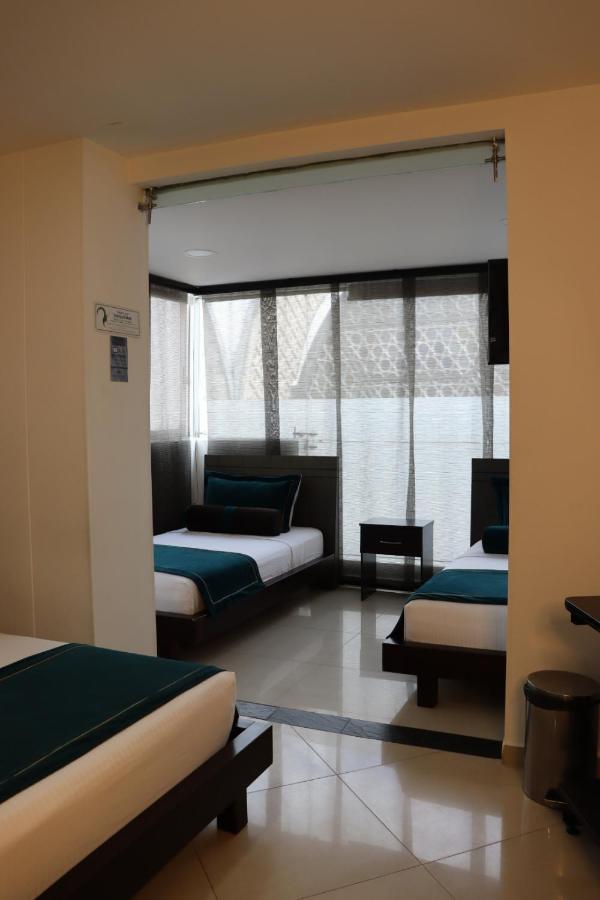 Hotel Medellin Gold מראה חיצוני תמונה