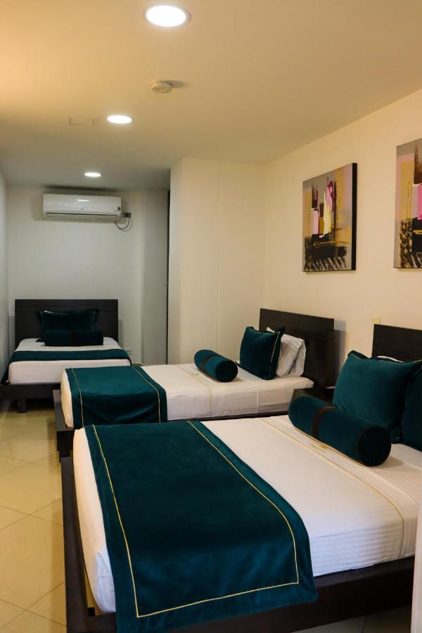 Hotel Medellin Gold מראה חיצוני תמונה