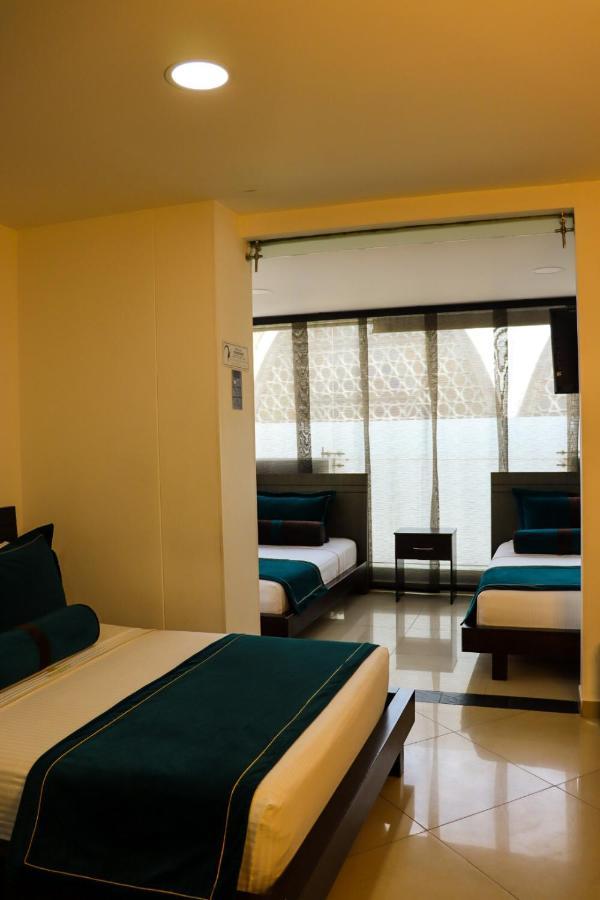Hotel Medellin Gold מראה חיצוני תמונה